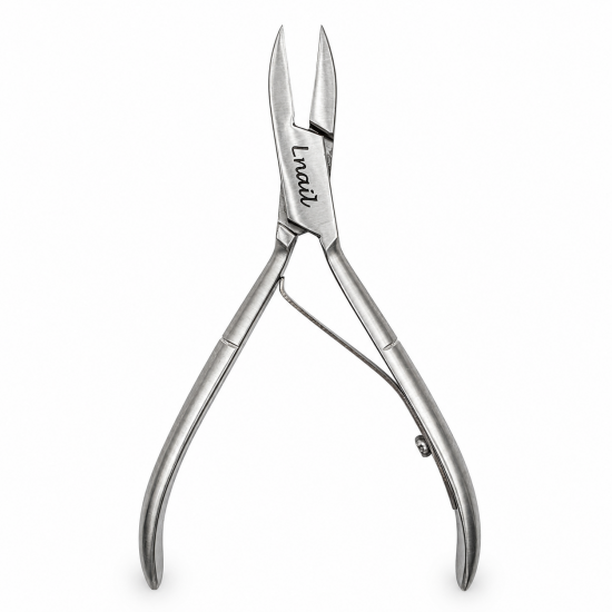 Professional nail nipper with 15.0 mm blade and 115 mm length for manicure, pedicure and salon work