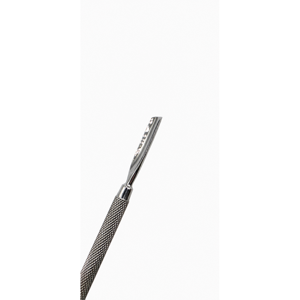 Doppelseitiger Cuticle Pusher & Cleaner gebogen 132mm