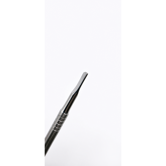 Doppelseitiger Cuticle Pusher & Cleaner 138mm